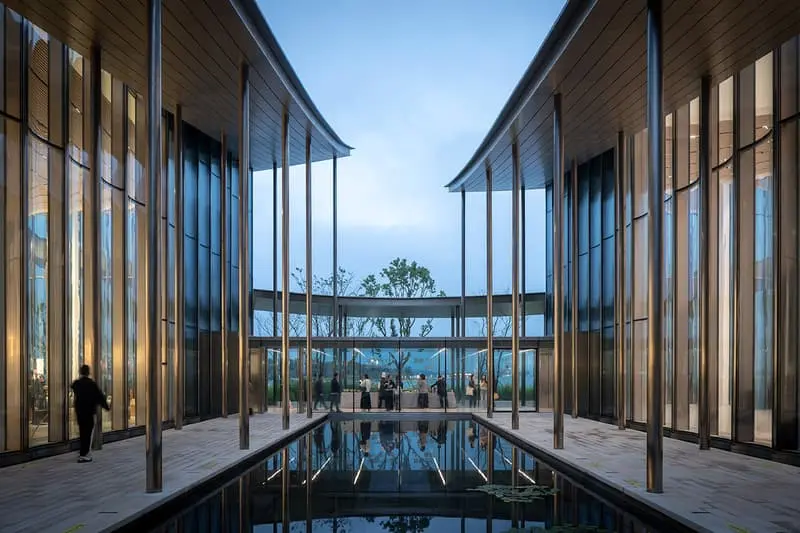 اطلاعات افتتاح موزه هنر معاصر سوزهو (MoCA) توسط BIG (بی‌آی‌جی) و بژارک اینگلز – ۲۰۲۶